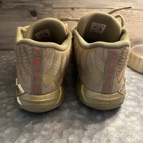 PUMA MB.01 Jr x Lamelo Ball Mid Golden Child SIZE 5.5 - Picture 5 of 9